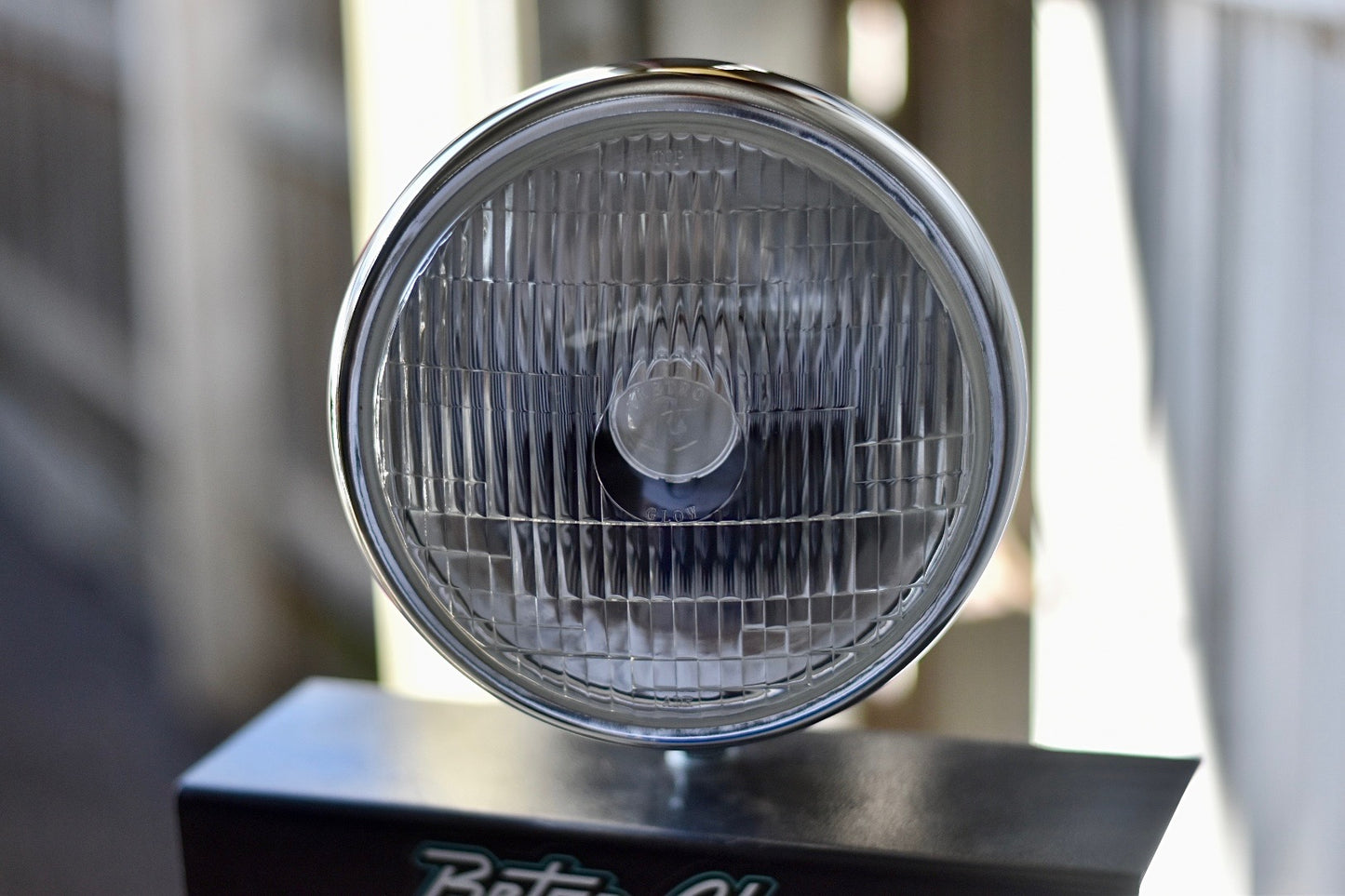 Retro Glow 7" Chrome Bullet Housing with LED Headlight