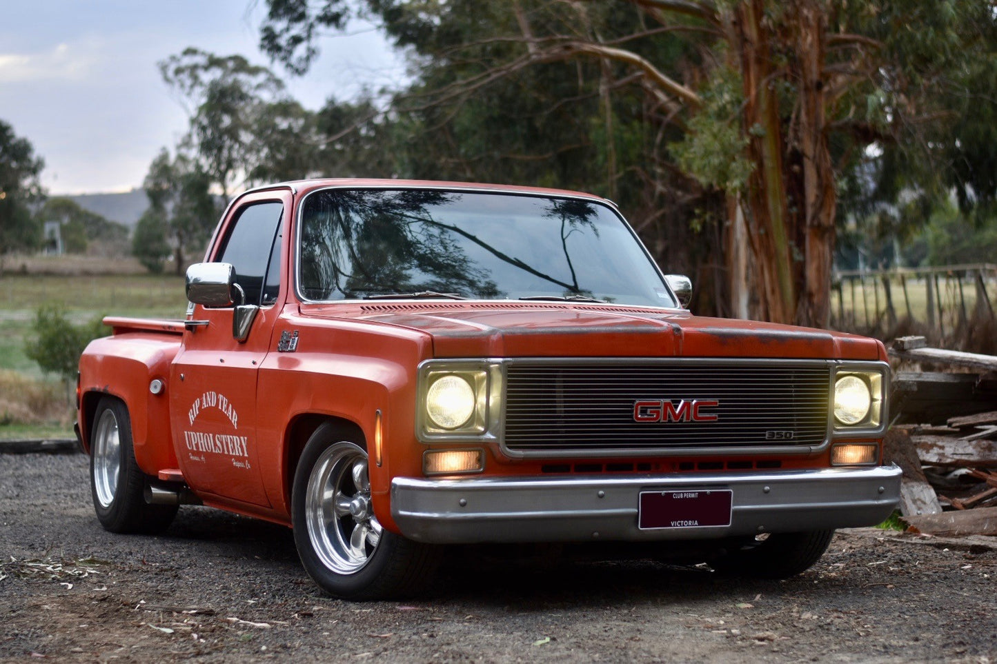 Retro Glow 7" Round Headlight