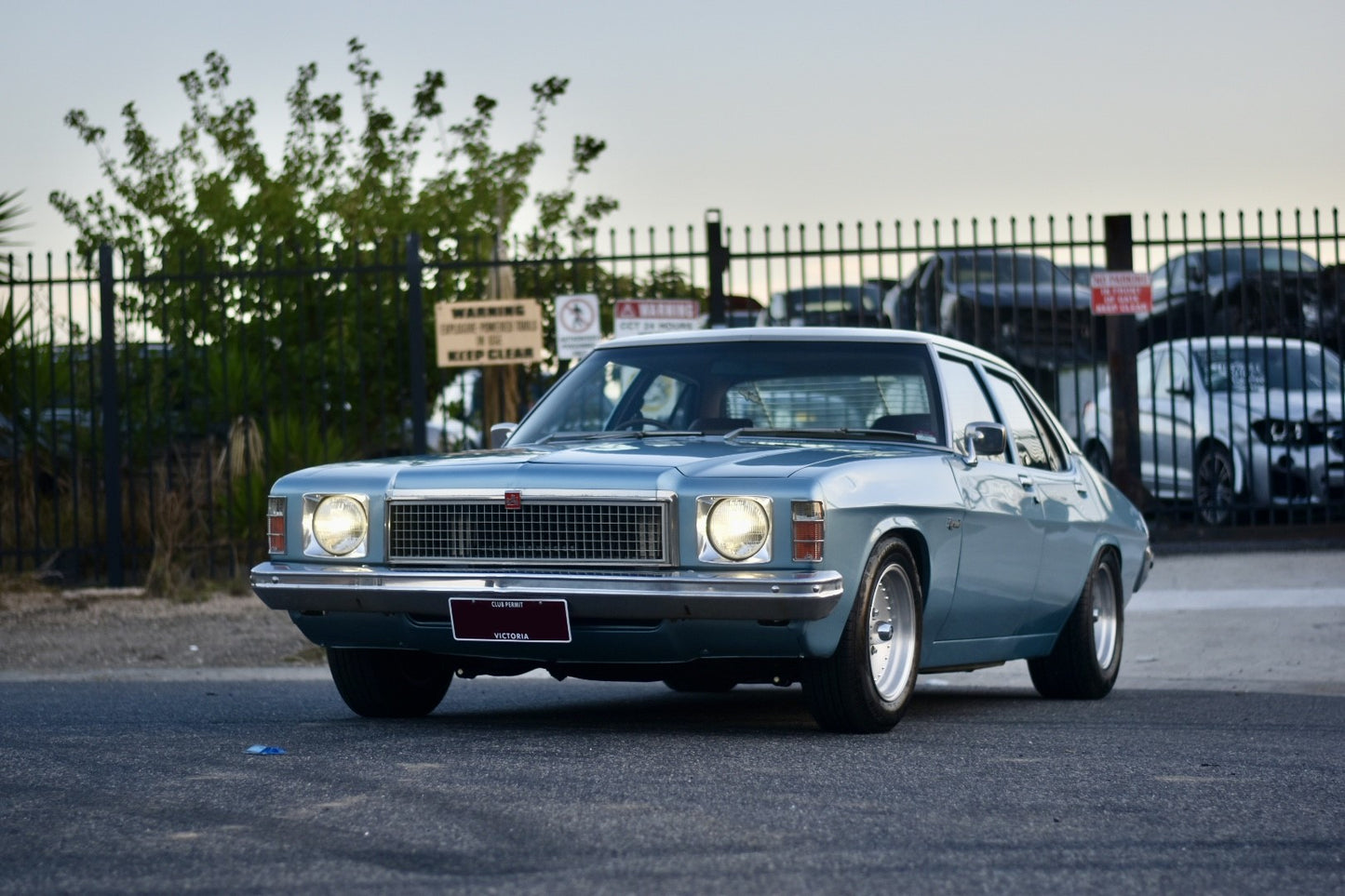 Retro Glow 7" Round Headlight